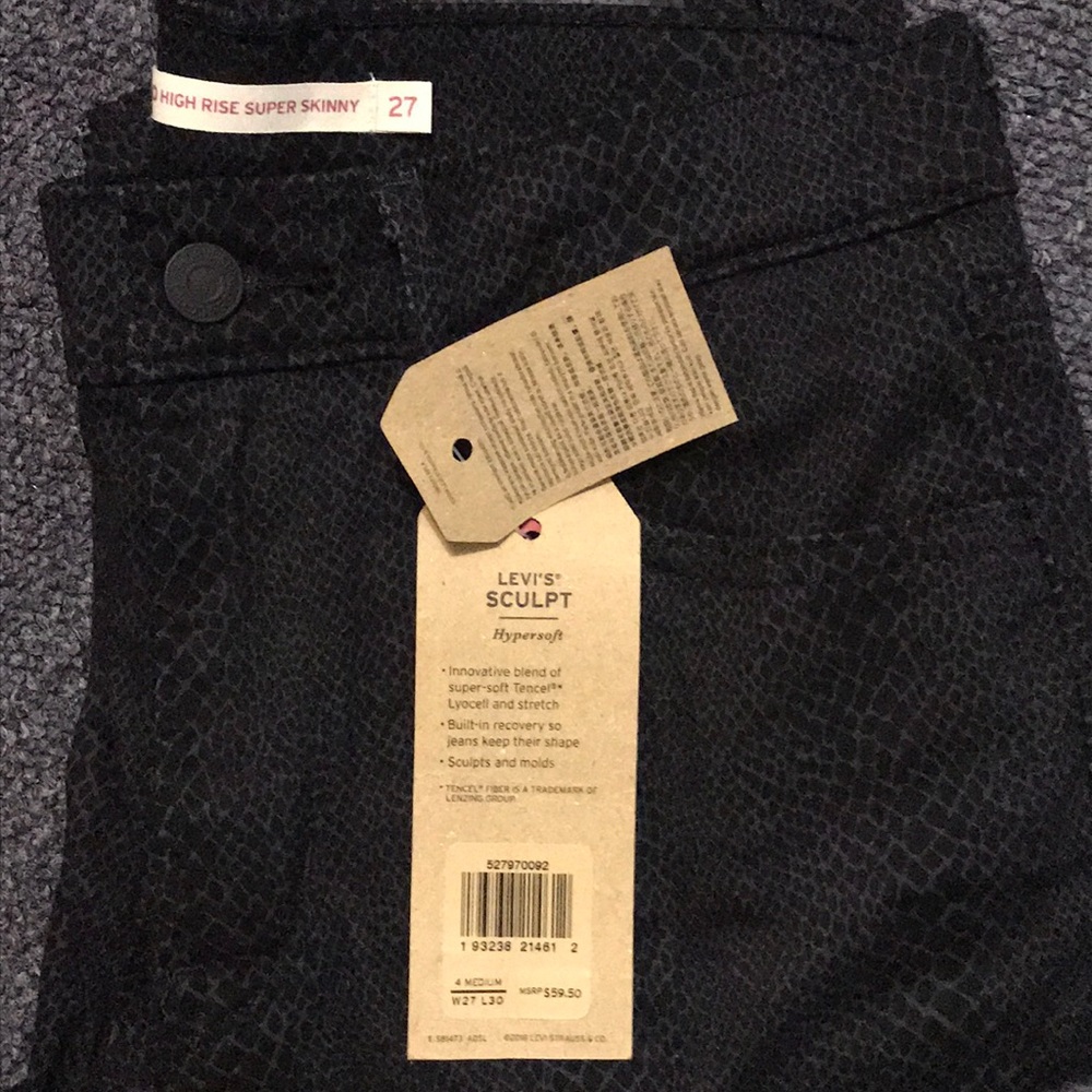Levi’s. 720 High-Rise super skinny jeans - Picture 5 of 8